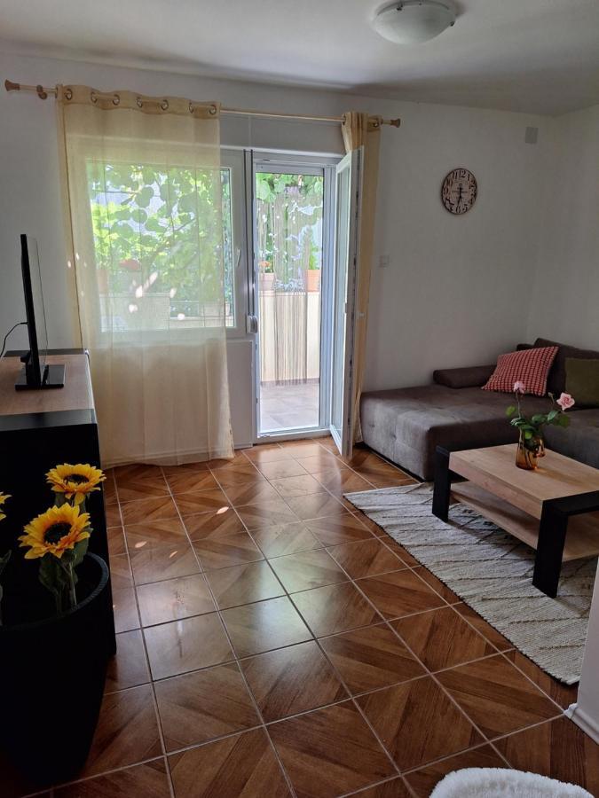 Apartman Anchi Задар Экстерьер фото